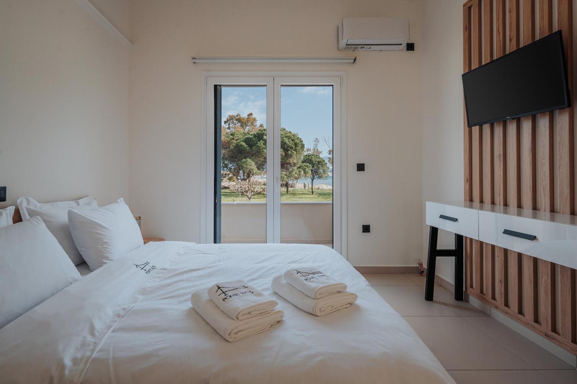 Ponte Suites Antirrio Exterior foto