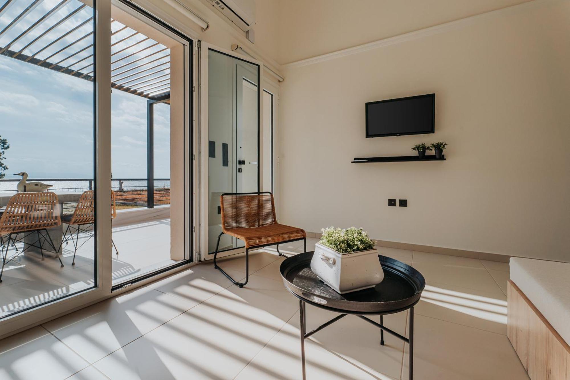 Ponte Suites Antirrio Exterior foto